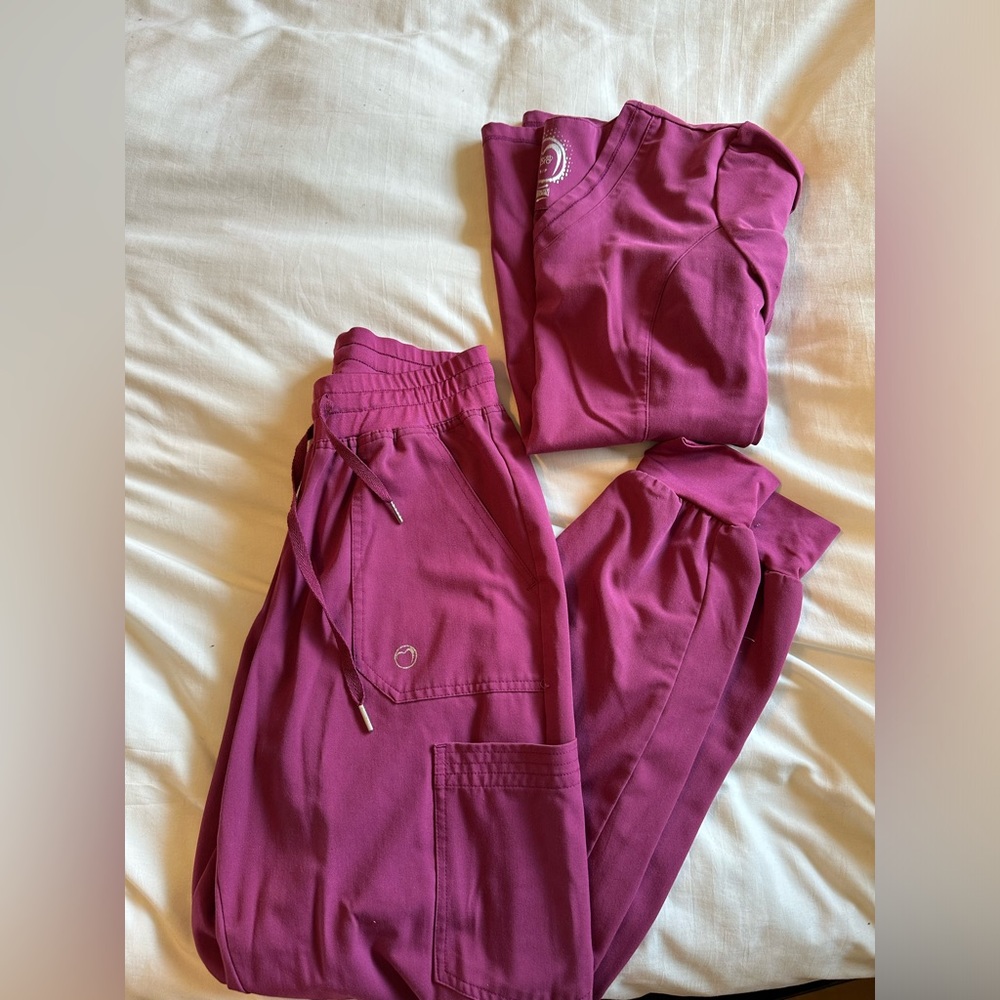 HealthPro Scrubs